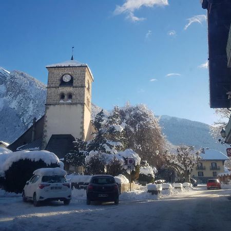 Les Frahans Samoëns Extérieur photo